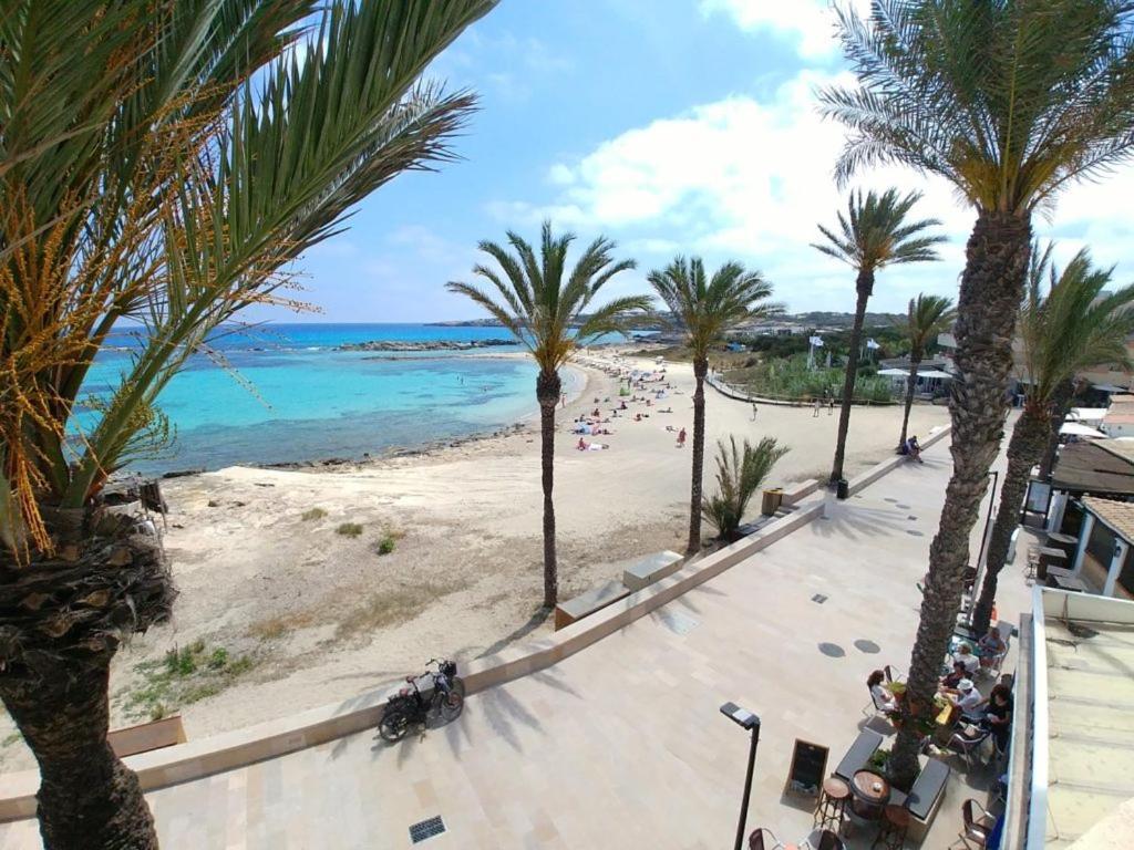Apt Calmacabana A 50M Dal Mare Daire Es Pujols Dış mekan fotoğraf